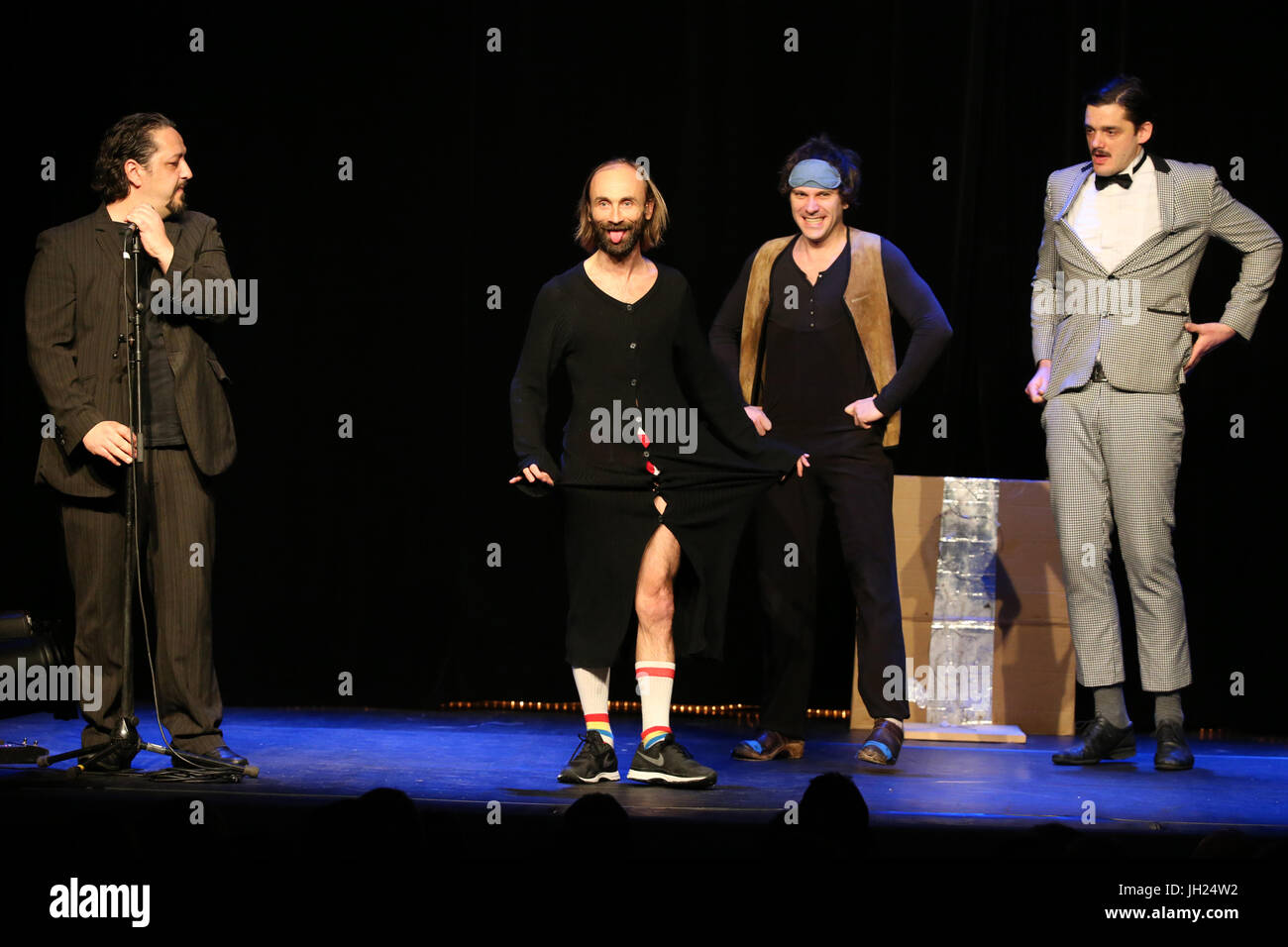 Les Chiche Capon : Fred Blin, Patrick De Valette, Ricardo La Giudice et Matthieu Pillard. 32me Festival Mont-Blanc Humour. Saint-Gervais-les-Bains. Stock Photo