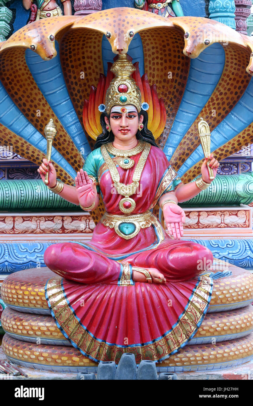 Sri Vadapathira Kaliamman hindu temple. Hindu goddess. Singapore ...