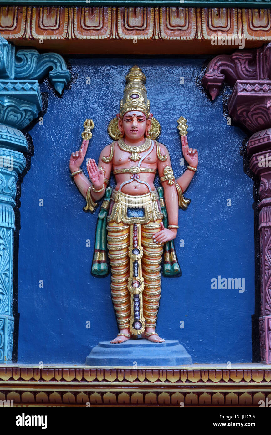 Sri Vadapathira Kaliamman hindu temple. Hindu deity. Singapore ...