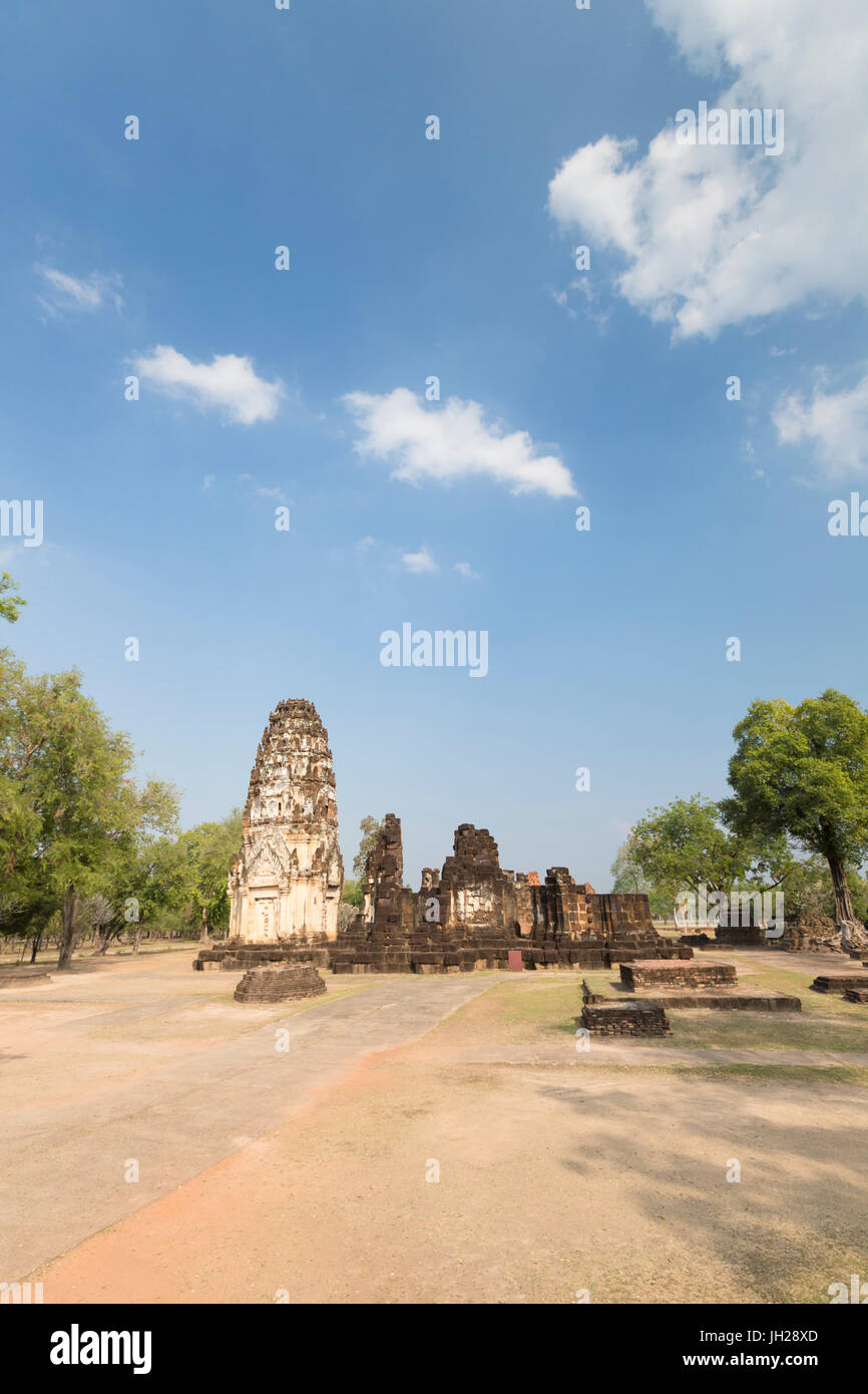 Wat Phra Phai Luang, Sukhothai historical park, Sukhothai, Thailand Stock Photo