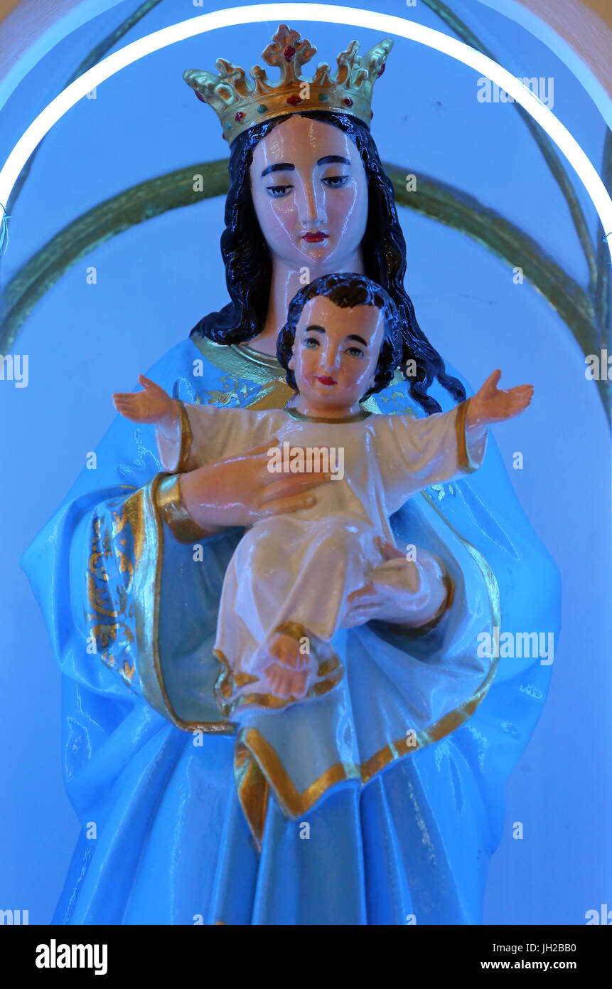 Ho Chi Minh city. Church of the Sacred Heart of Jesus ( Nha Tho Tan Dinh ). Virgin Mary and Jesus.  Ho chi Minh City. Vietnam. Stock Photo