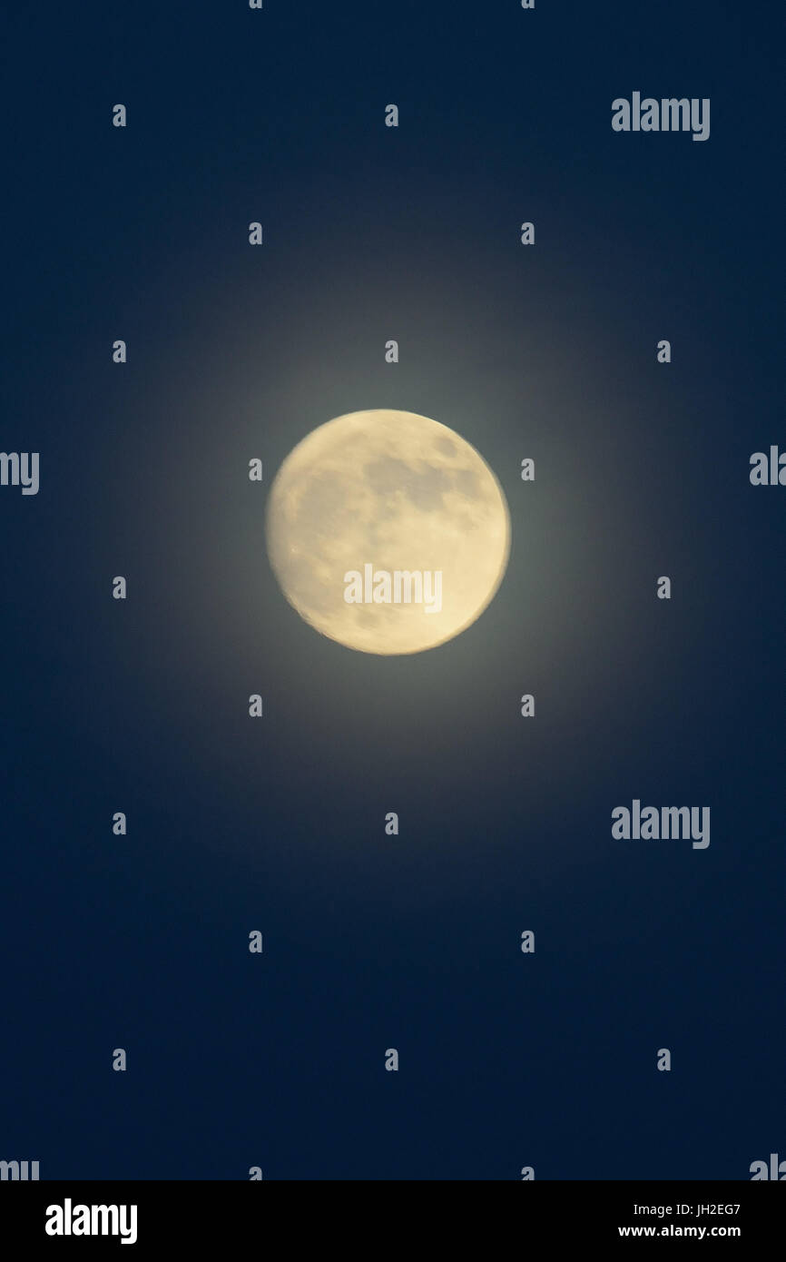 Background Shining full moon in black night sky Stock Photo - Alamy