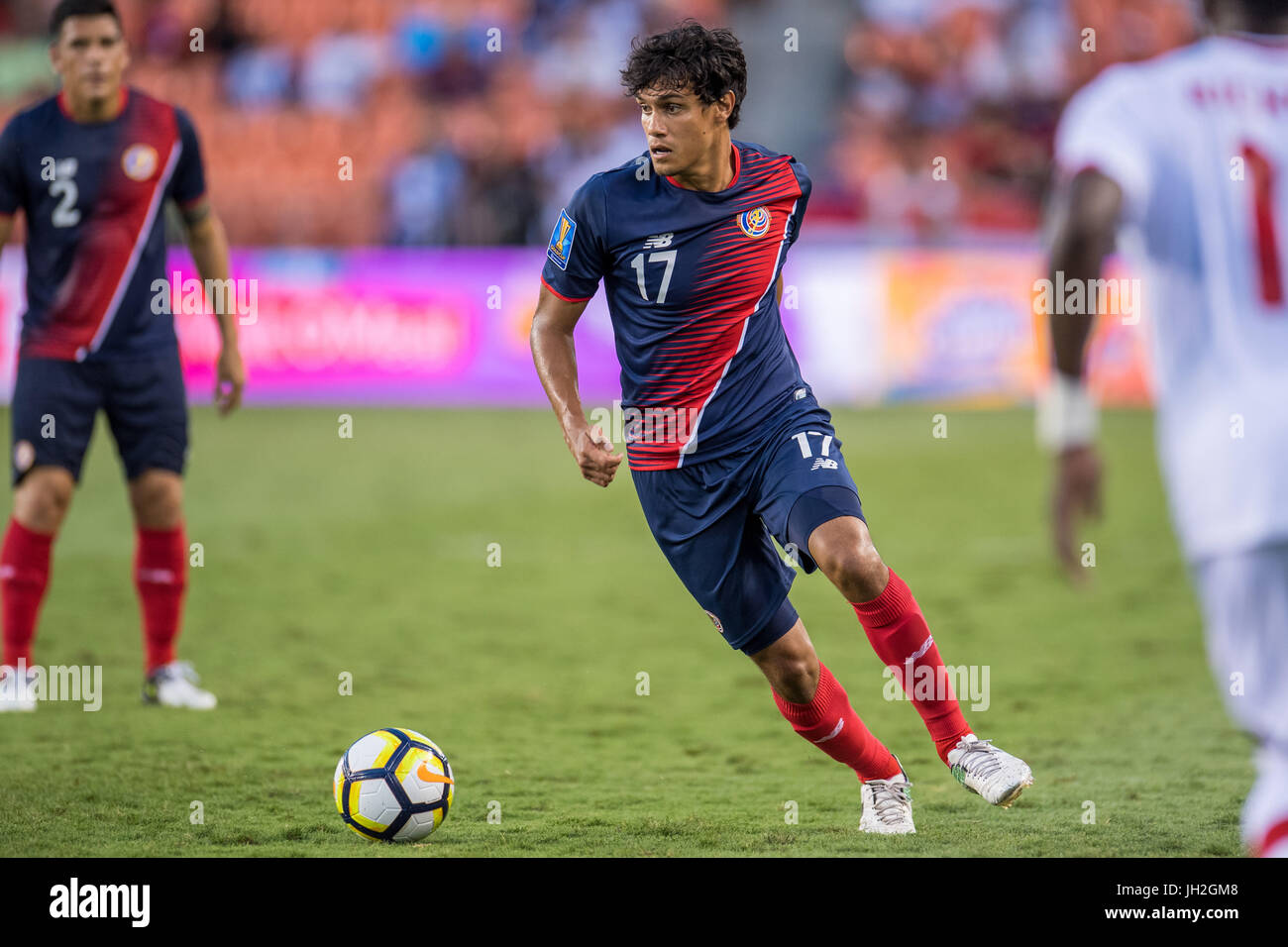 Houston, Texas, USA. 11th July, 2017. Costa Rica midfielder Yeltsin Tejeda (17) controls the ball during the 2nd half of an international CONCACAF Gold Cup soccer match between Canada and Costa Rica at BBVA Compass Stadium in Houston, TX on July 11th, 2017. The game ended in a 1-1 draw. Credit: Trask Smith/ZUMA Wire/Alamy Live News Stock Photo