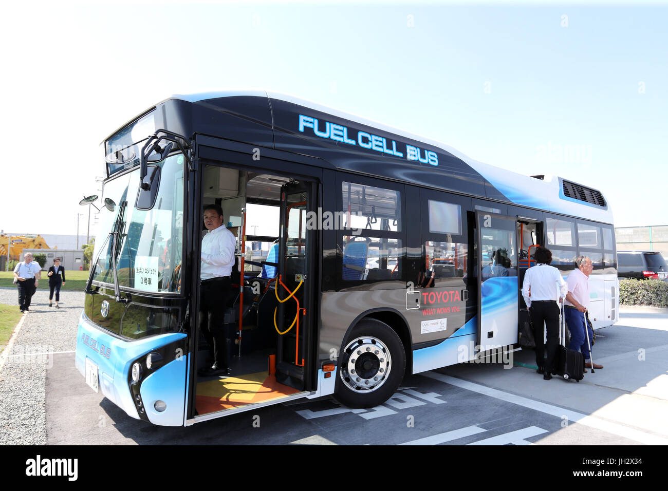 Yokohama, Japan. 12th July, 2017. A fuel cell bus of Toyota's subusidiary Hino is displayed in