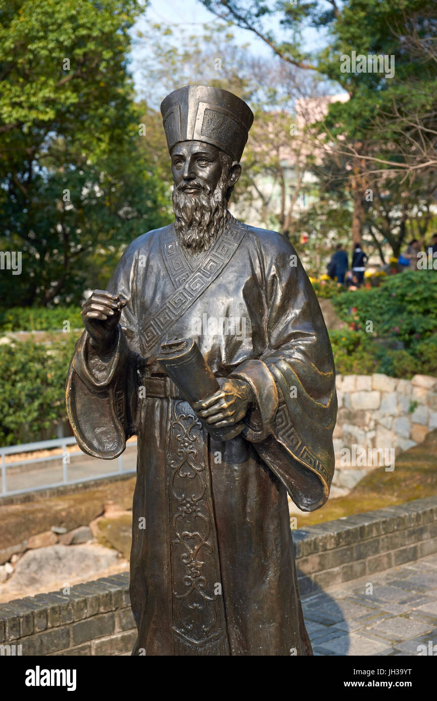 Statue of the Jesuit Matteo Ricci in the historic heart of Macau, China Stock Photo