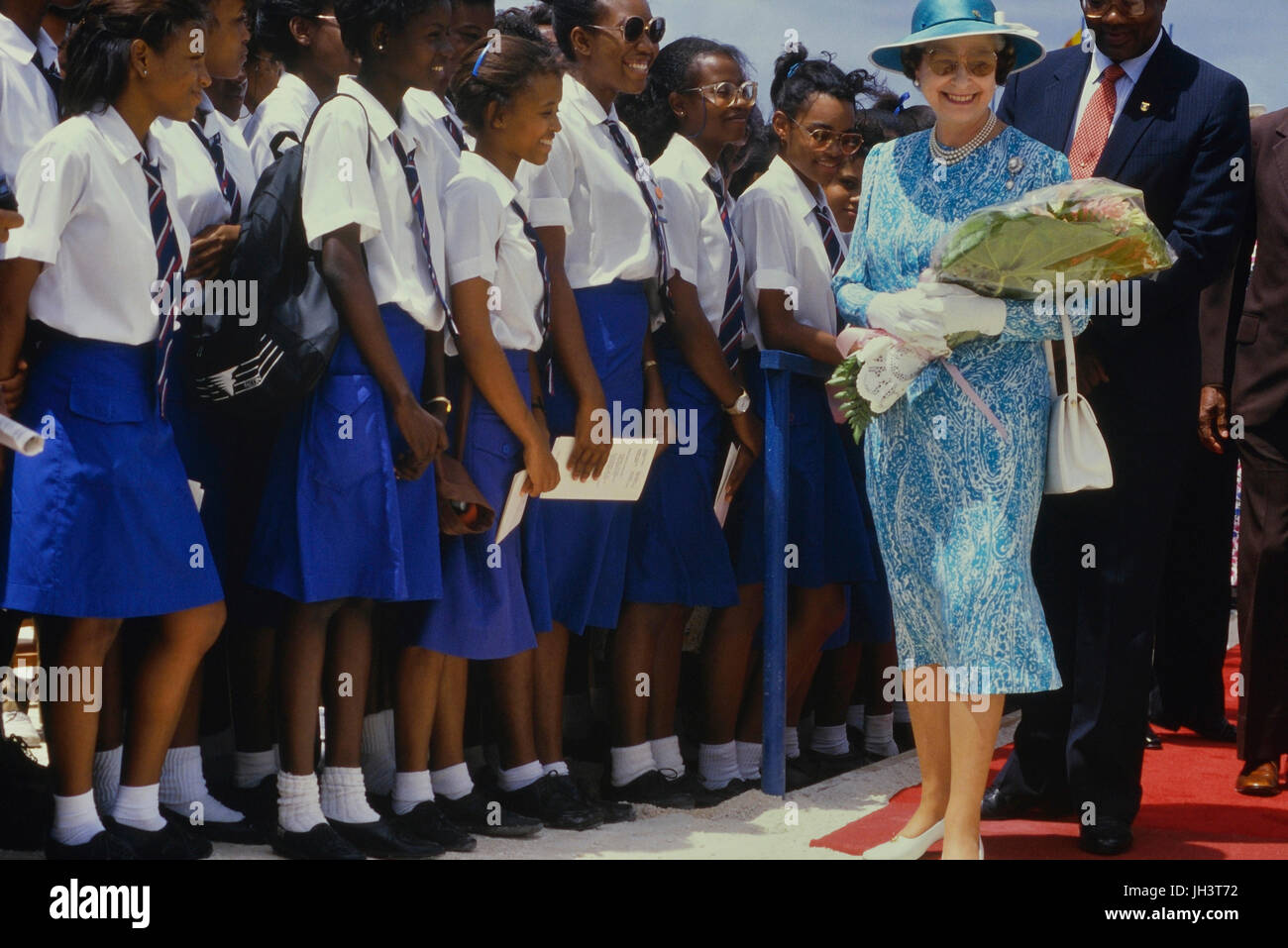Queen Elizabeth II visit to Queen's College to officiate at a stone ...