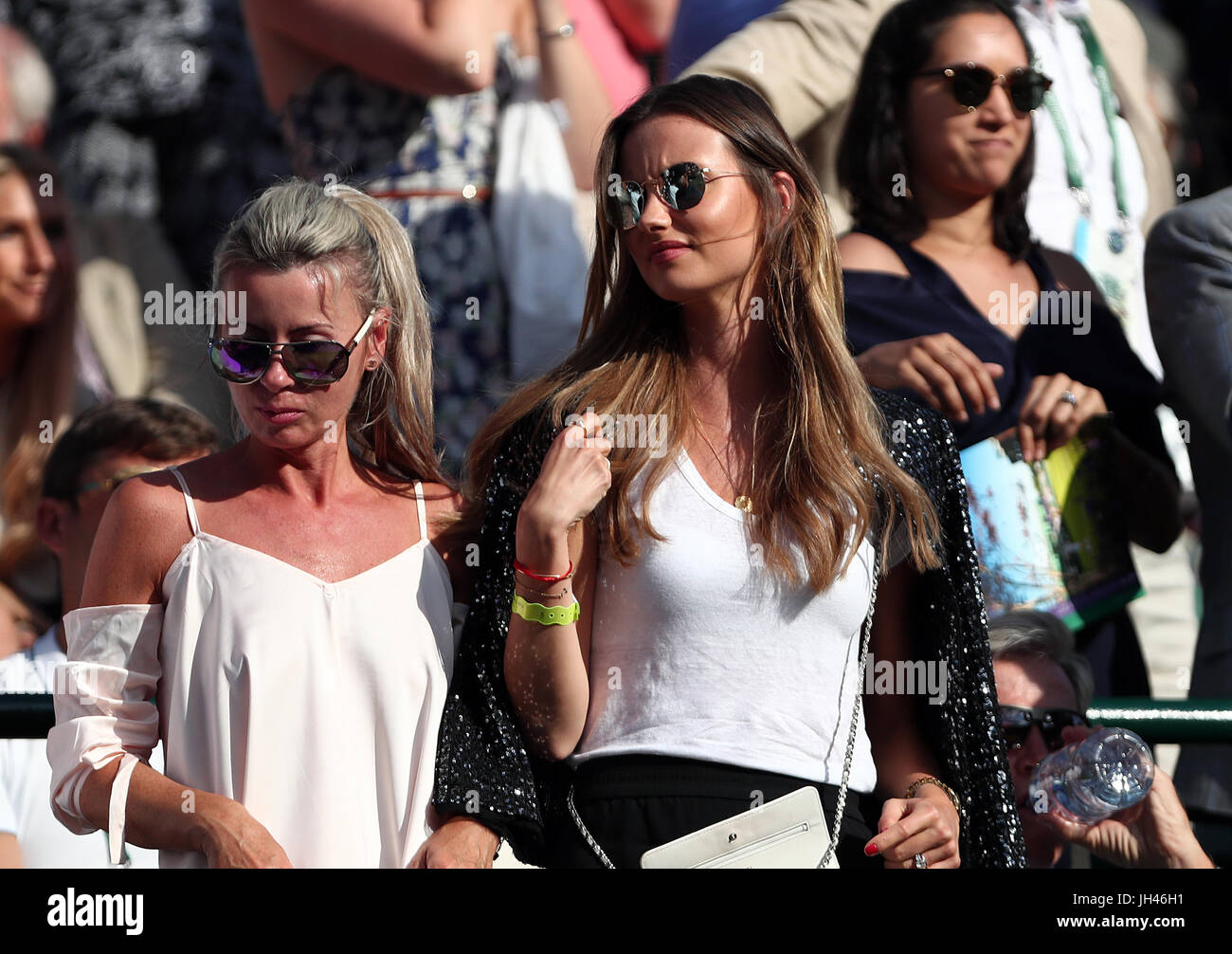 Ester satorova right hi-res stock photography and images - Alamy