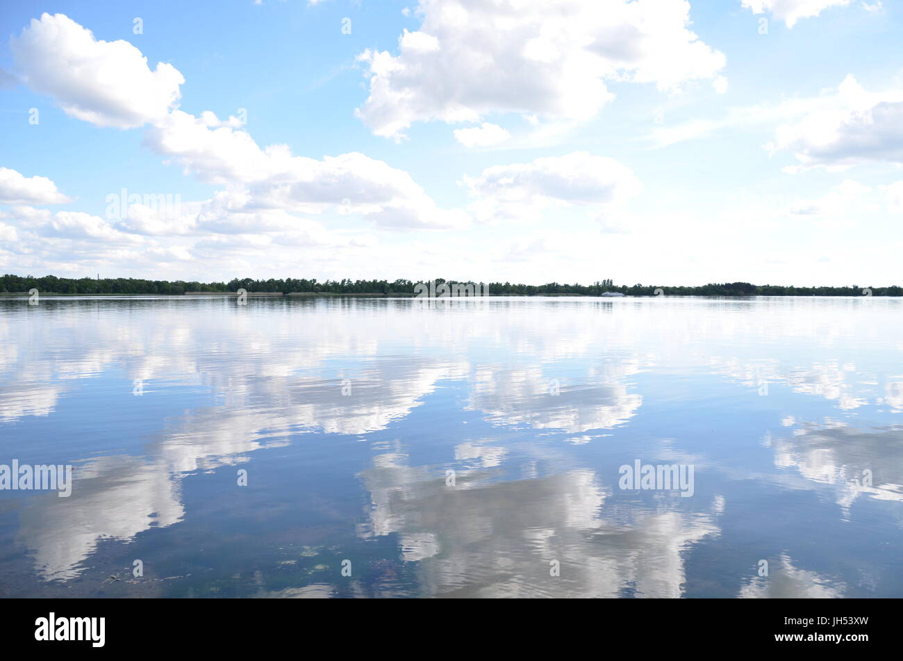 Reflection sky clouds in river hi-res stock photography and images - Alamy