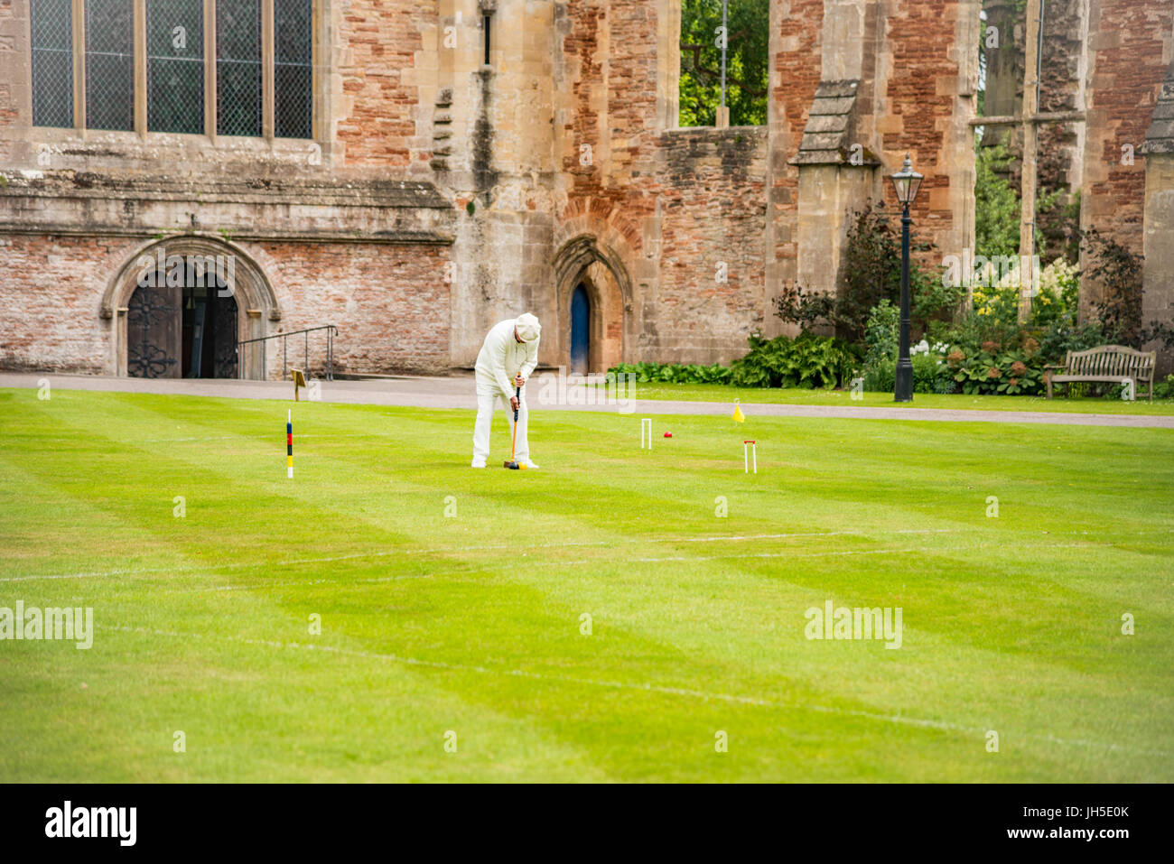 Palace Wells Stock Photo Alamy