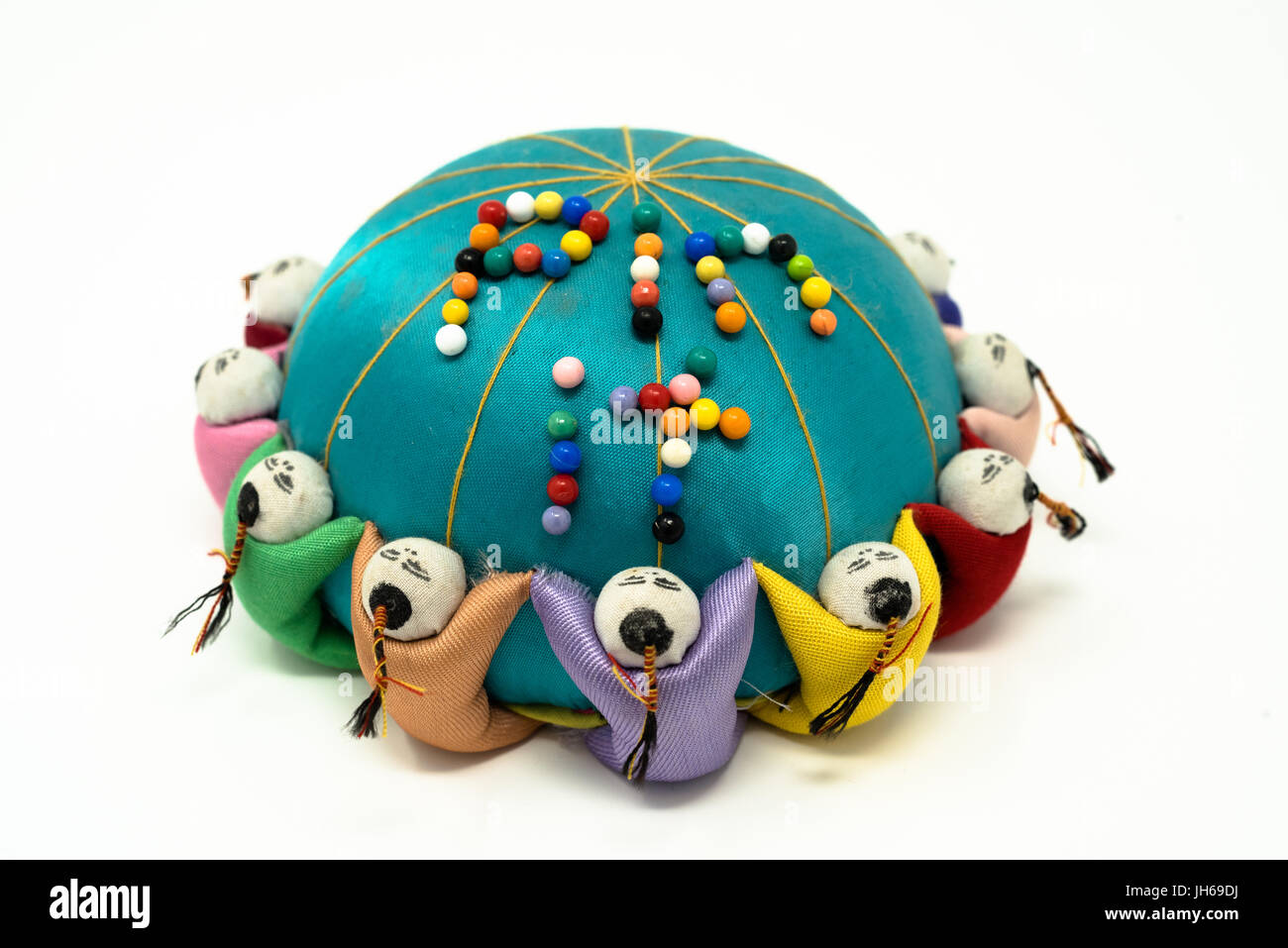 Pin cushion with pins hi-res stock photography and images - Alamy