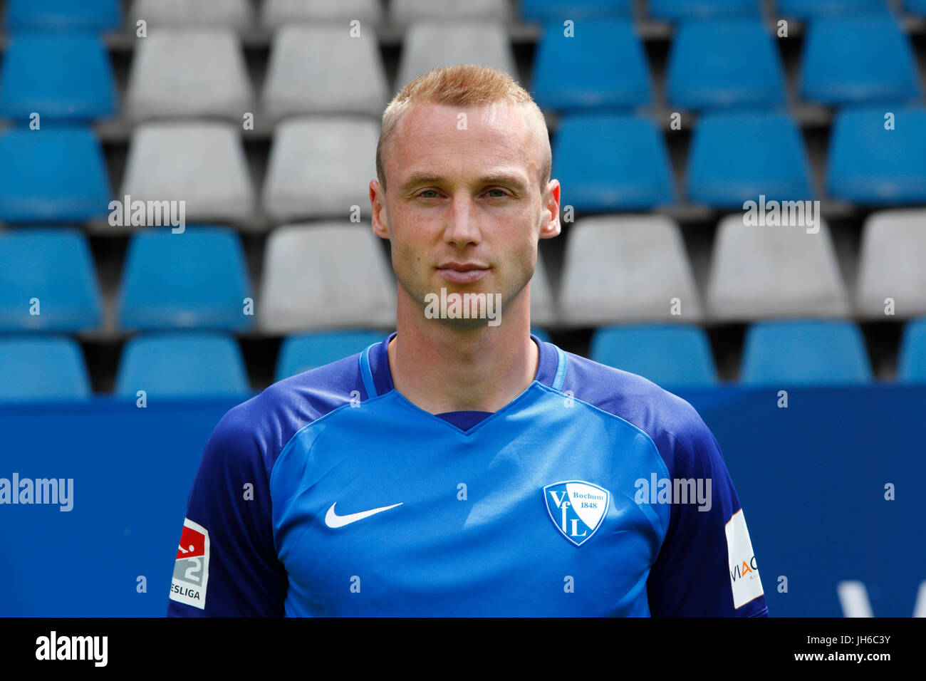 football, 2. Bundesliga, 2017/2018, VfL Bochum, team presentation for the game season, Felix Bastians Stock Photo