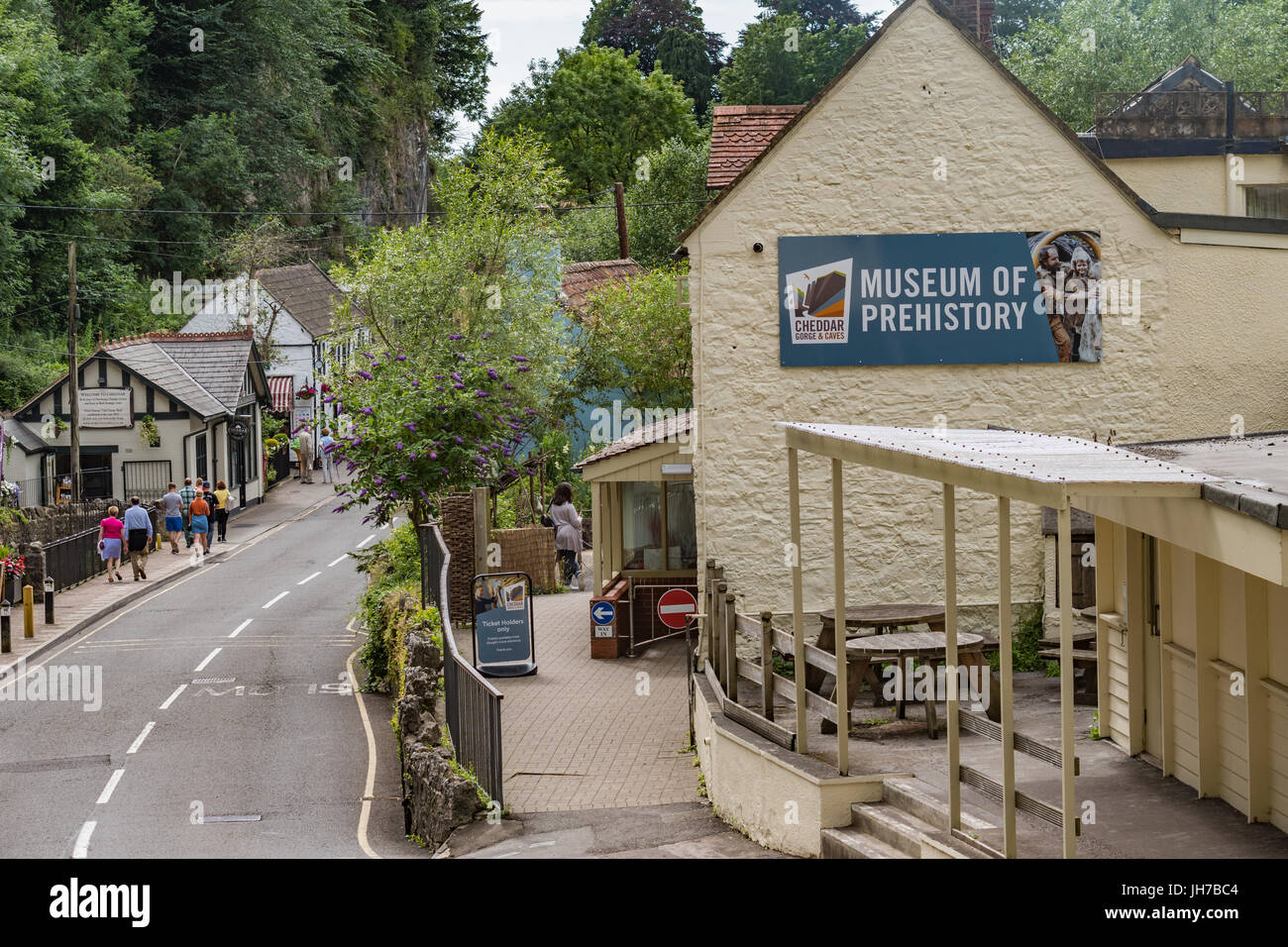 Rock Climbing Cheddar Stock Photo Alamy