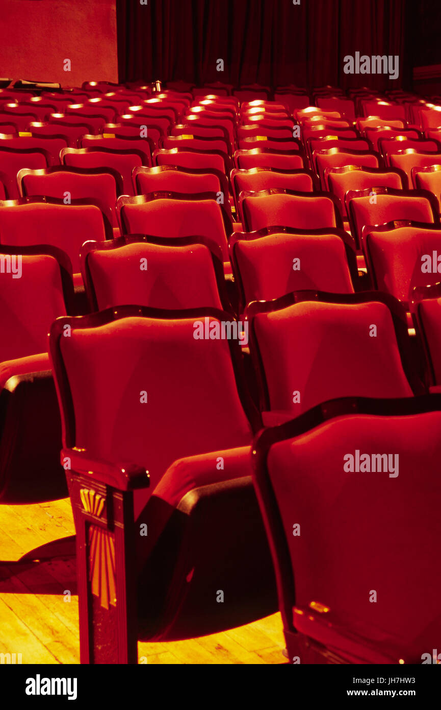 Lincoln Theater seats, Mt Vernon, Washington Stock Photo Alamy