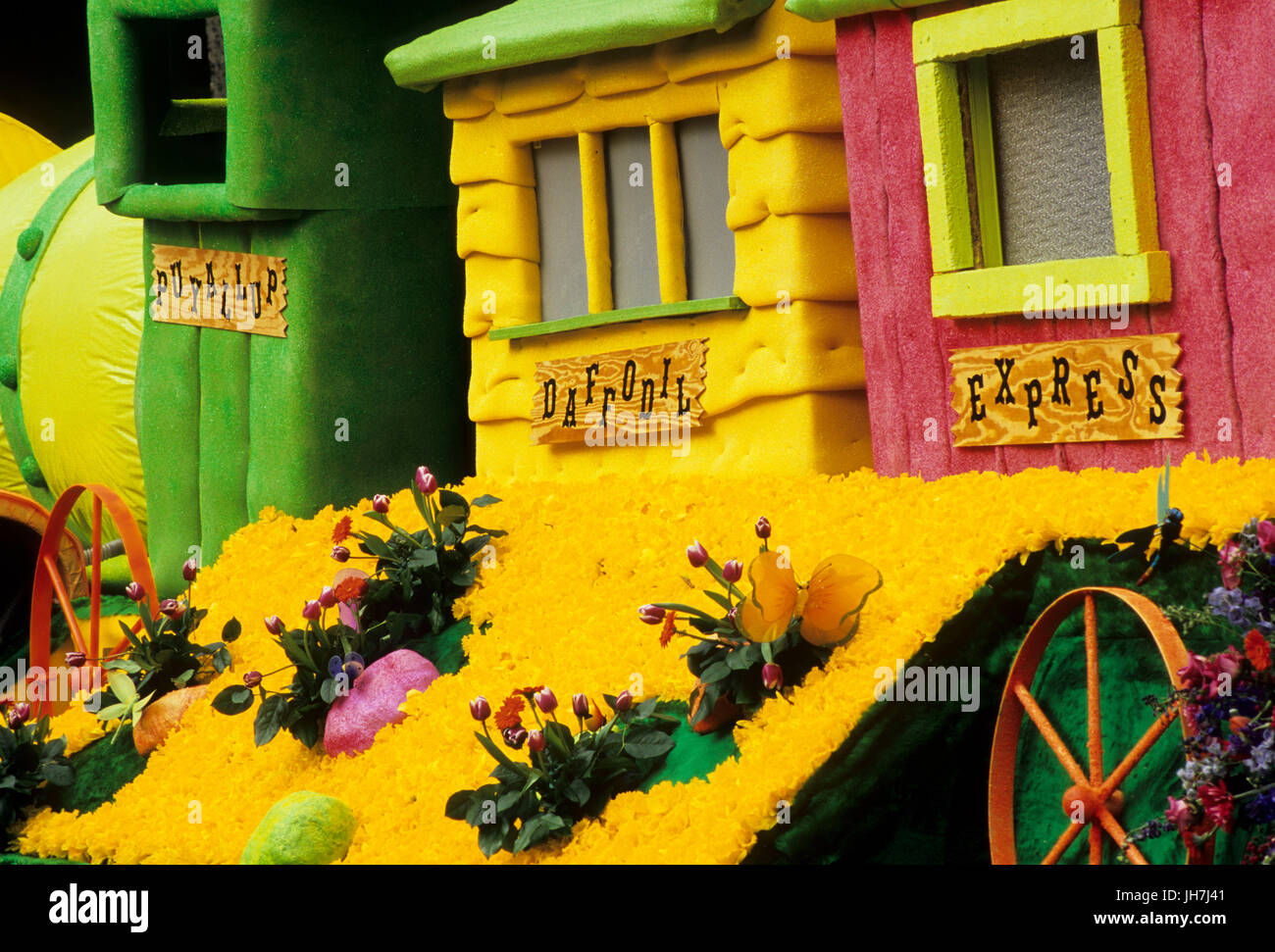 Grand Floral Street Parade float, Daffodil Festival, Washington