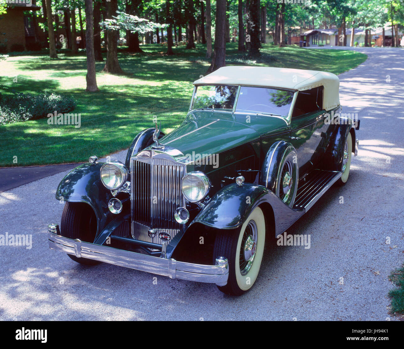1933 Packard V12 by Dietrich Stock Photo