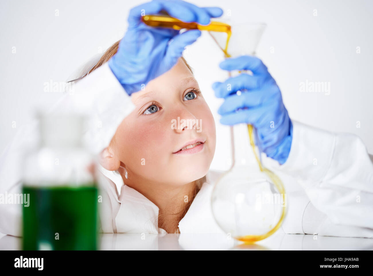 Little girl a the chemical laboratory Stock Photo Alamy