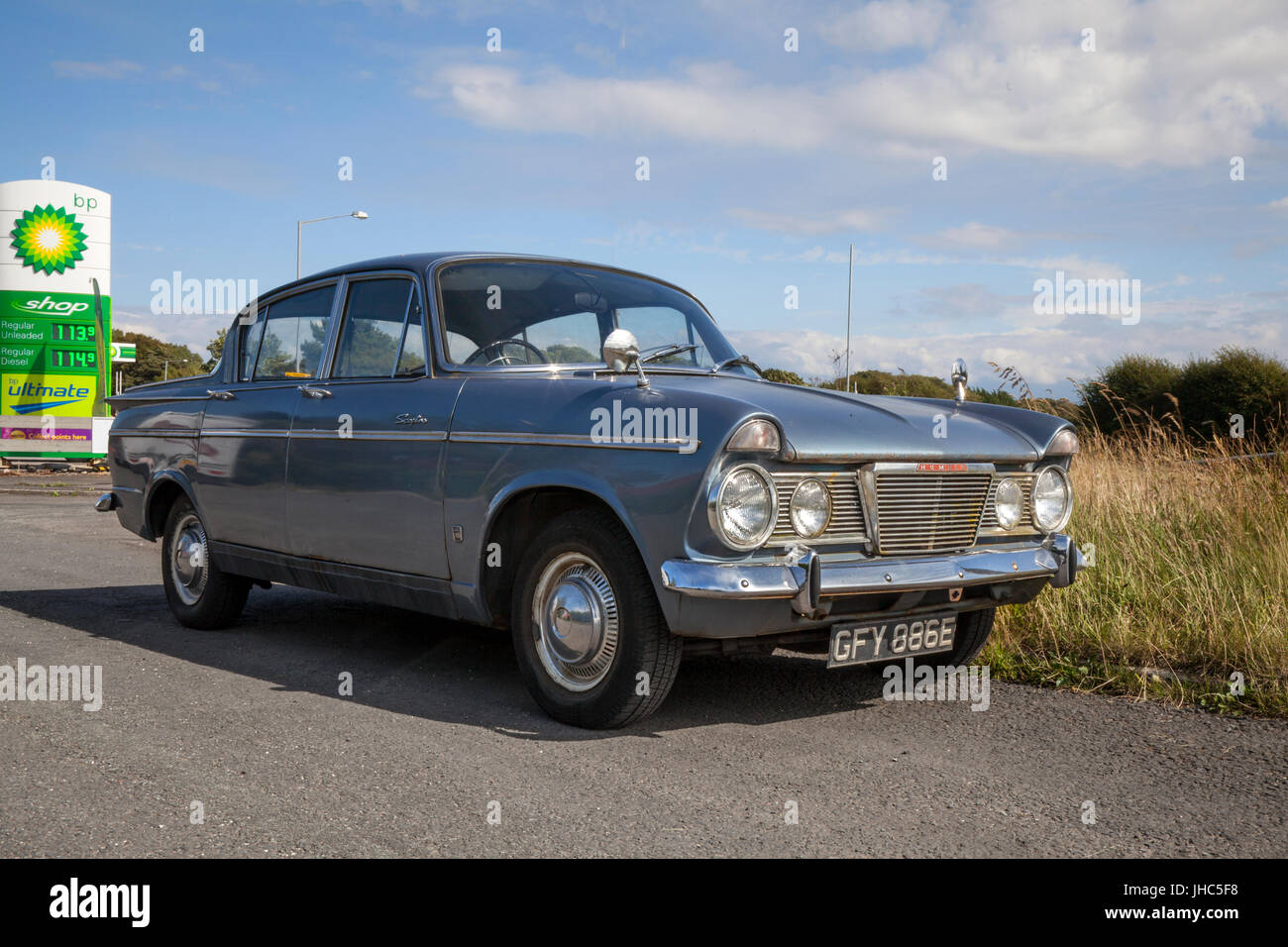 1967 60s blue Humber Sceptre 1725cc parked in Southport, UK Stock Photo