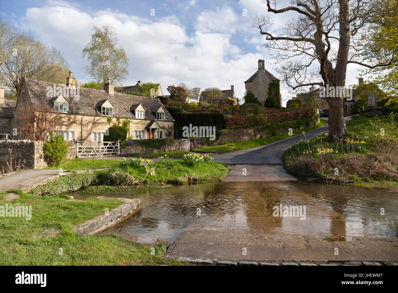 Cotswold village of Upper Slaughter and the River Eye, Upper Slaughter, Cotswolds, Gloucestershire, England, United Kingdom, Europe Stock Photo
