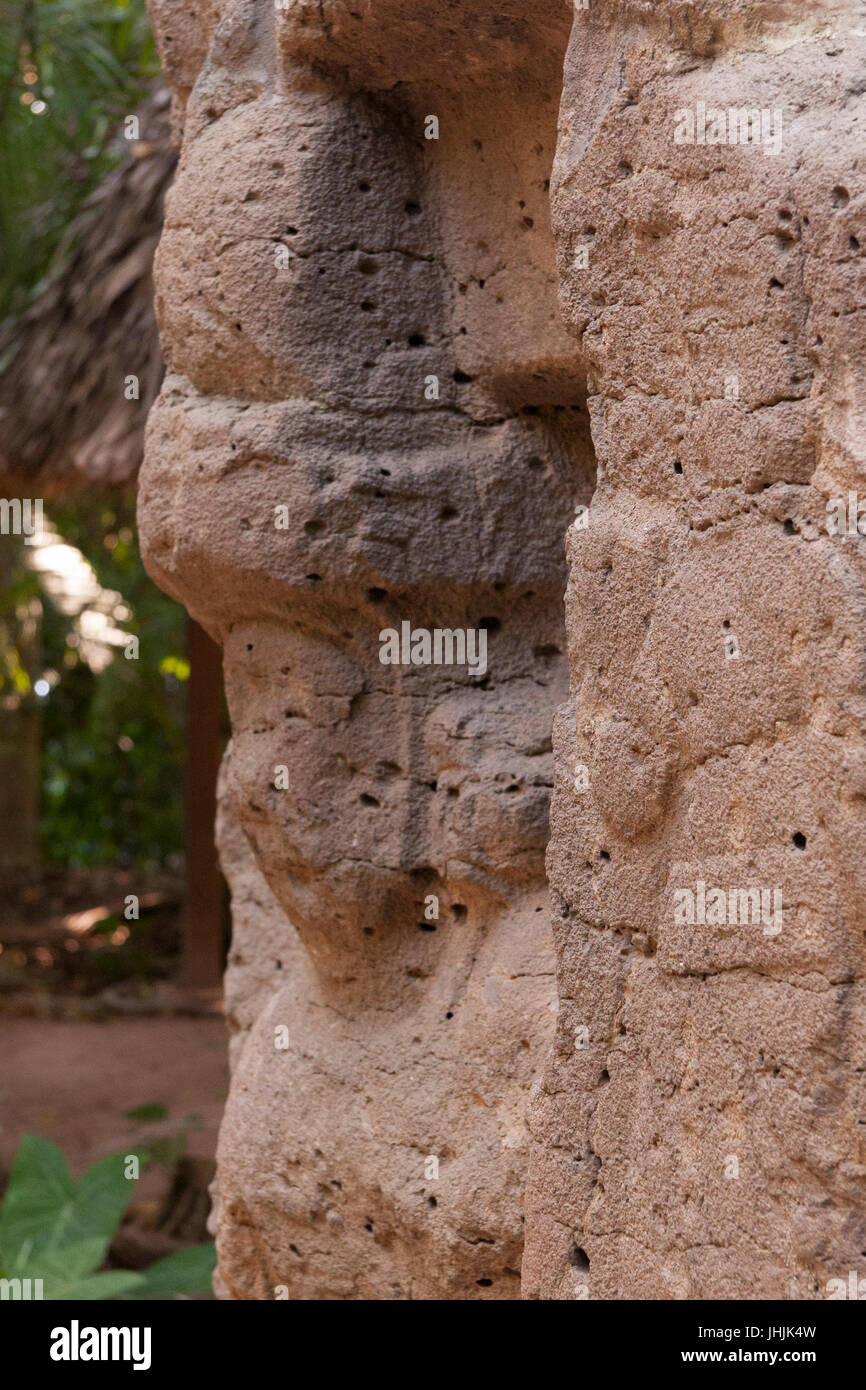 Villahermosa la venta museum park mexico hires stock photography and