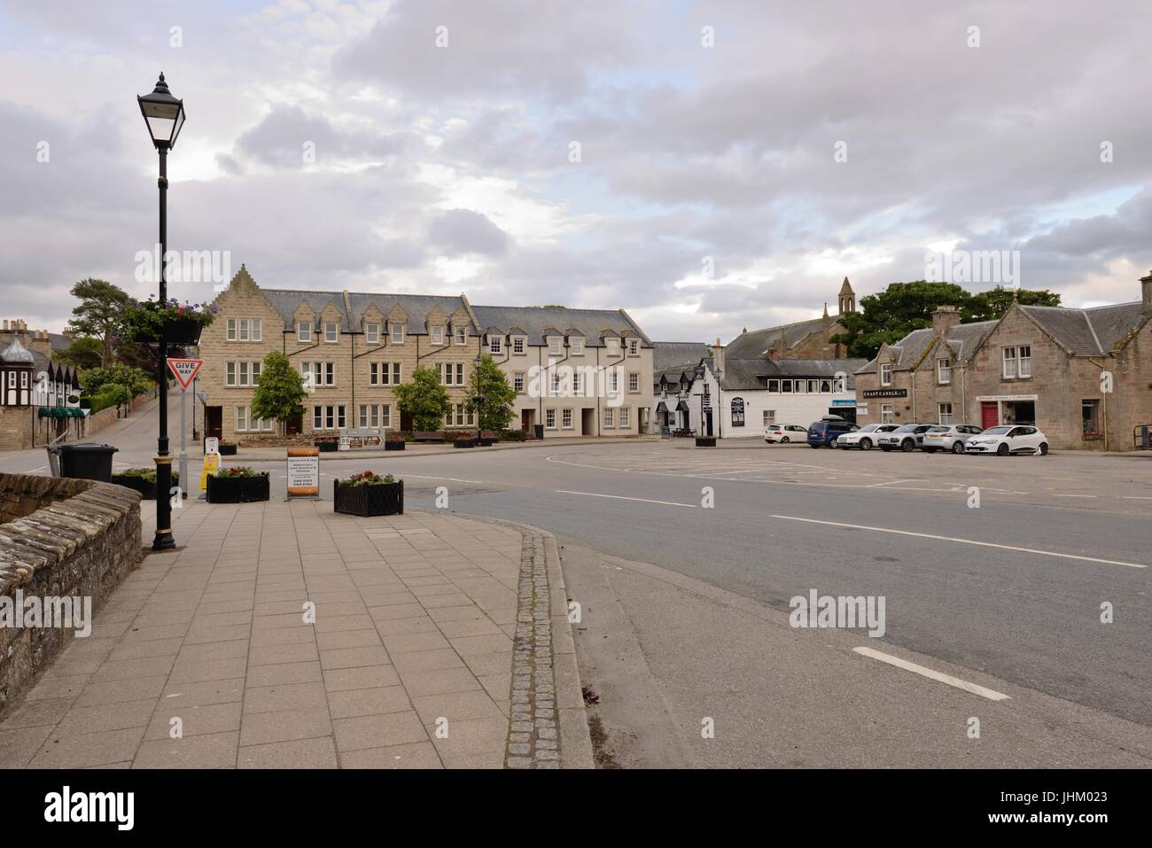 The Square, Castle Street, Dornoch, Scotland, UK Stock Photo Alamy