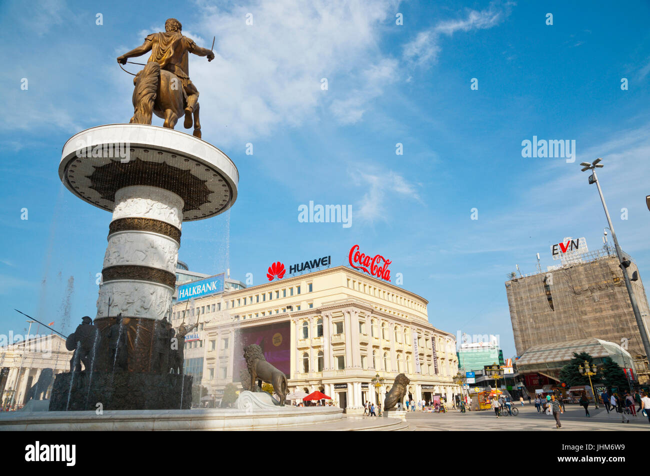 Plostad makedonija square skopje hi-res stock photography and images ...