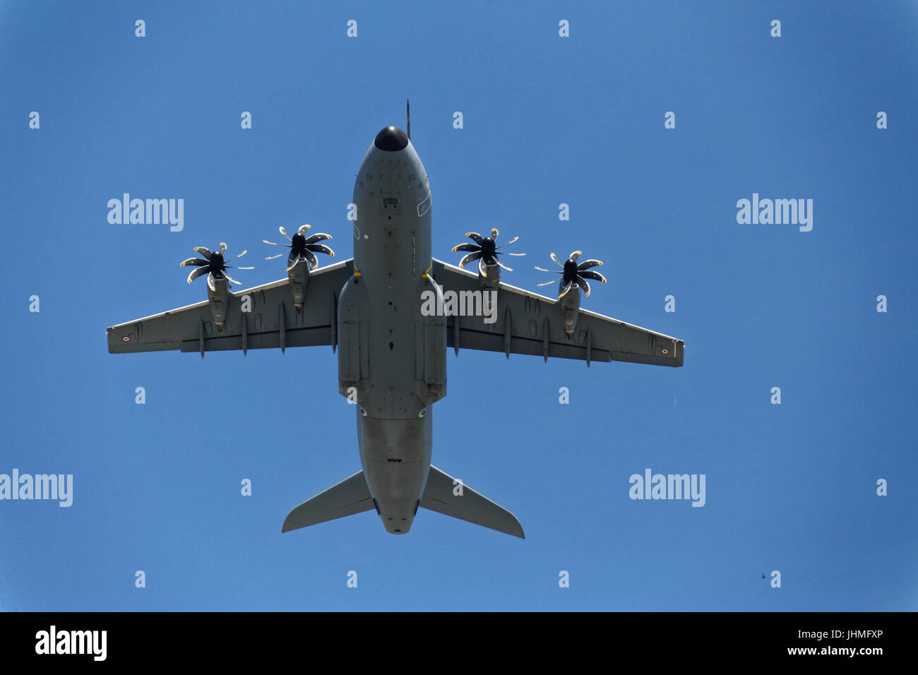 Paris, France. 14th July, 2017. Airbus A400M Atlas during the airshow for the Bastille Day Military Parade In Paris. Credit: Bernard Menigault/Alamy Live News Stock Photo