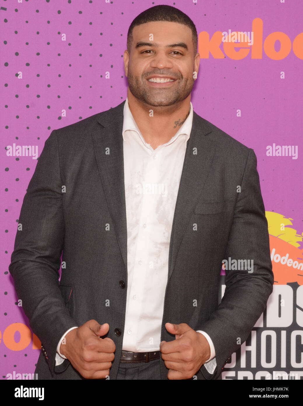 Shawne Merriman attends 2017 Nickelodeon Kids' Choice Sports Awards