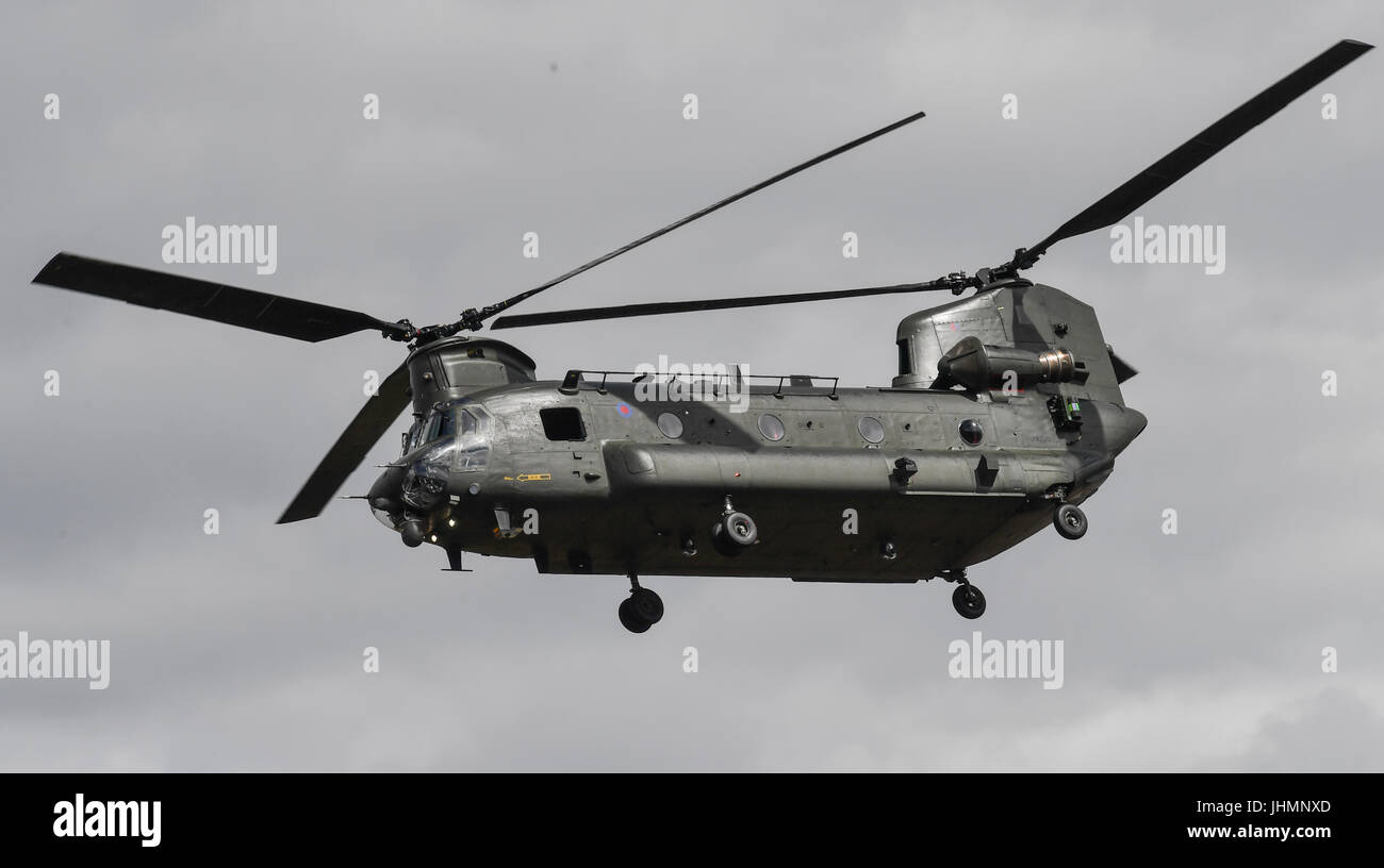 Gloucestershire, UK. 14th July, 2017. Boeing Chinnook HC4 performs a demonstration flight at the Royal International Tattoo ( RIAT) 2017 at Fairford airbase, Gloucestershire Credit: jules annan/Alamy Live News Stock Photo