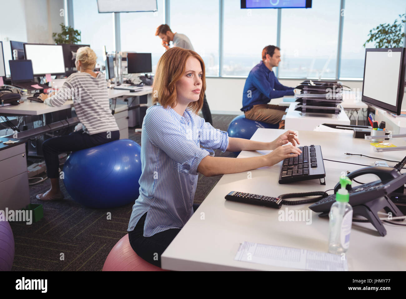 Exercise ball desk hires stock photography and images Alamy