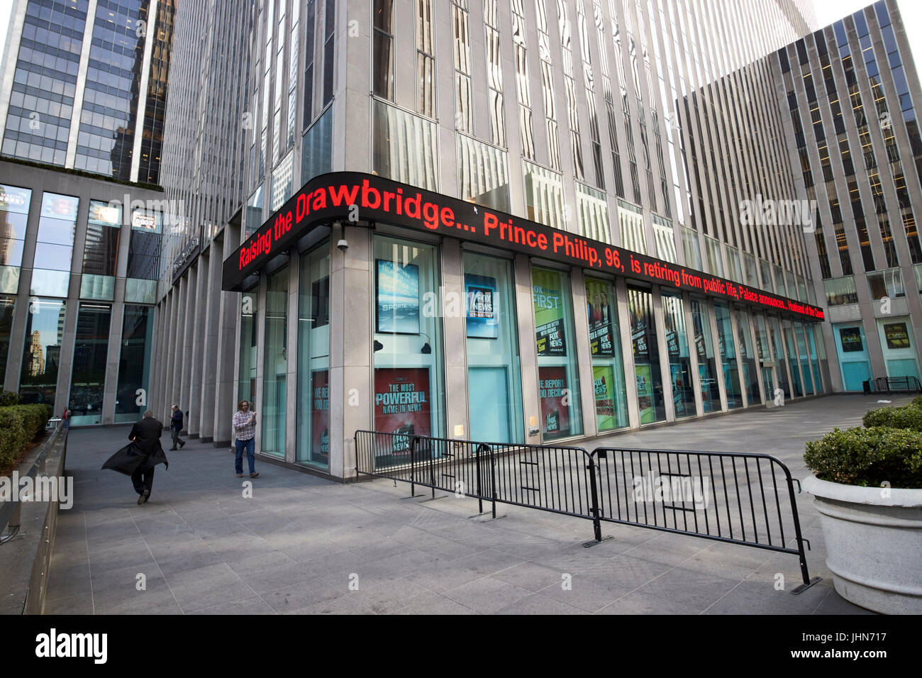 1211 avenue of the americas news corporation building rockefeller center New York City USA Stock Photo