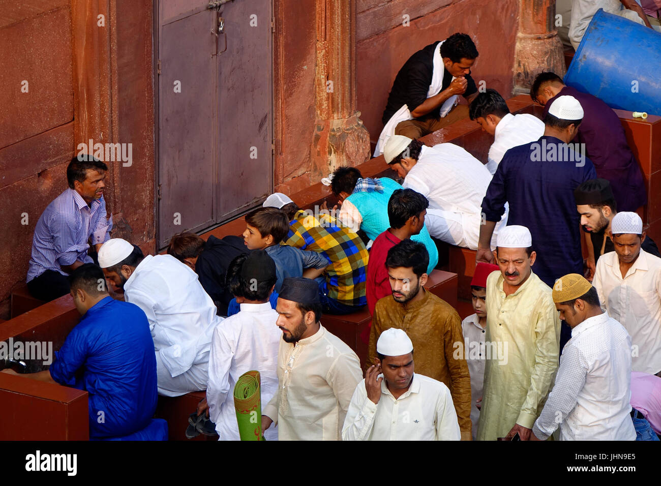 Crowd of lots of Muslim people praying namaz on occasion of  Eid-Al-Fitr at old Delhi Mosque jama masjid Stock Photo
