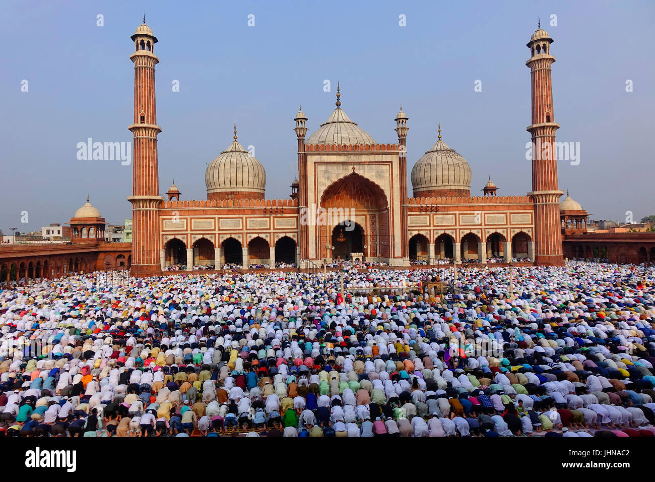 Crowd of lots of Muslim people praying namaz on occasion of  Eid-Al-Fitr at old Delhi Mosque jama masjid Stock Photo