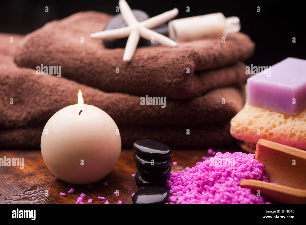 Spa wellness setting natural hi-res stock photography and images - Alamy