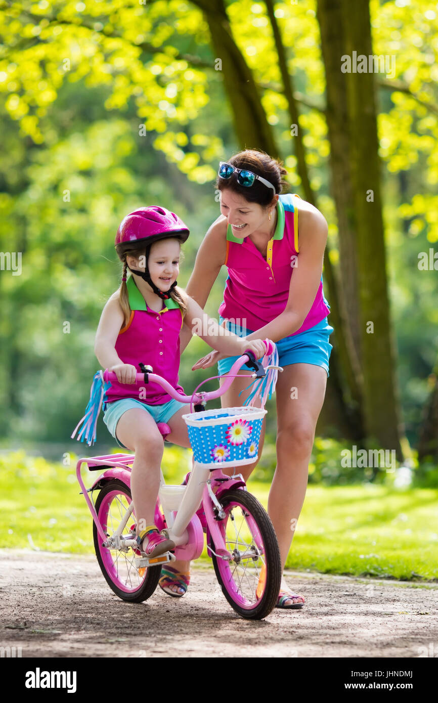 Teaching kids to cycle new arrivals