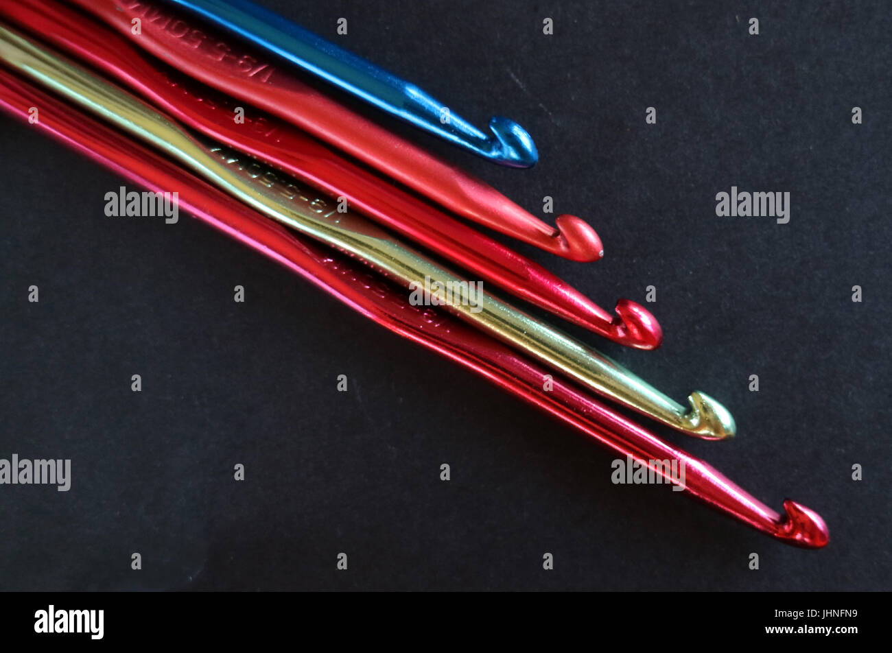 Different size of crochet needle Stock Photo Alamy