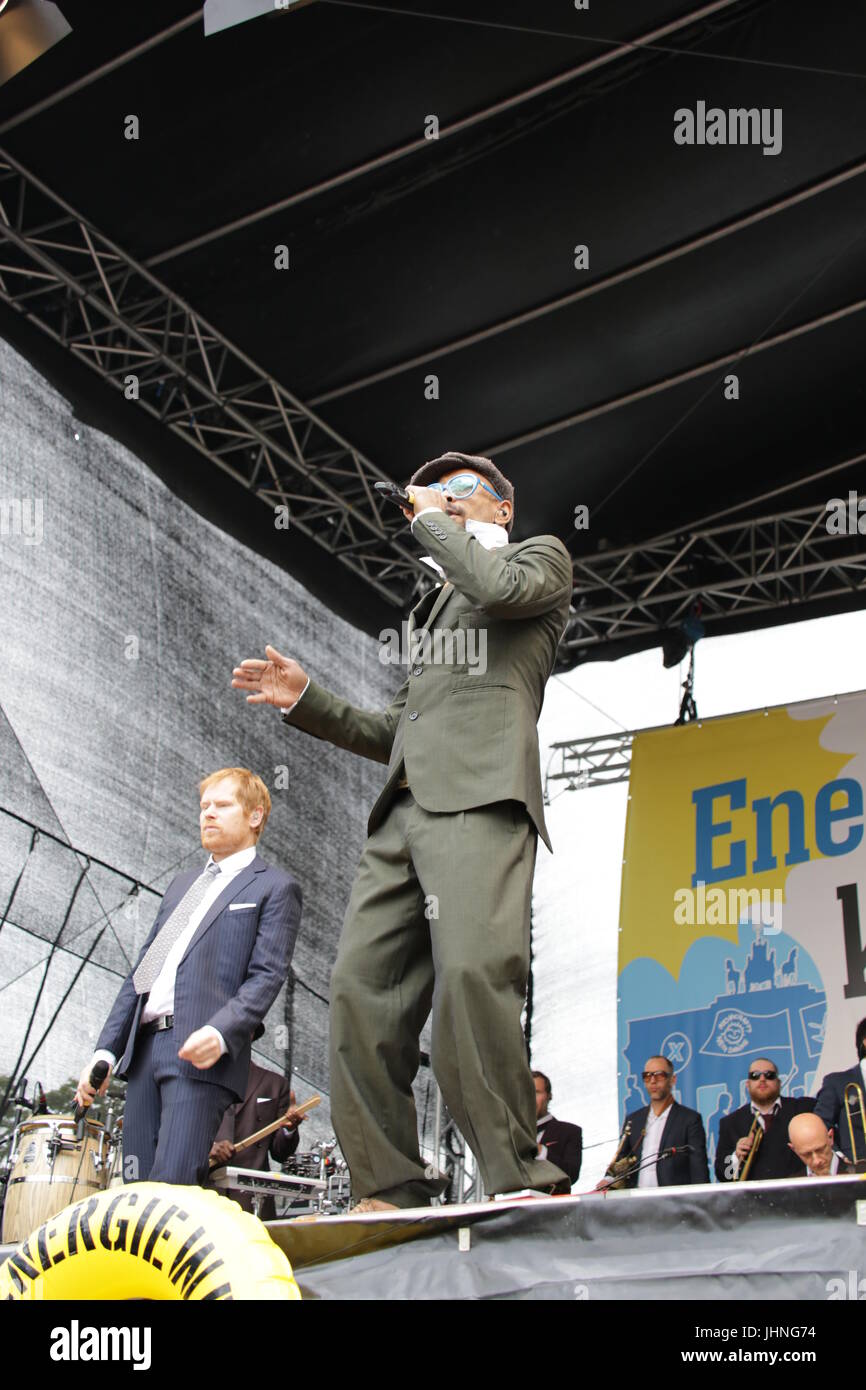 Seeed Singer Seeed band hi-res stock photography and images - Alamy