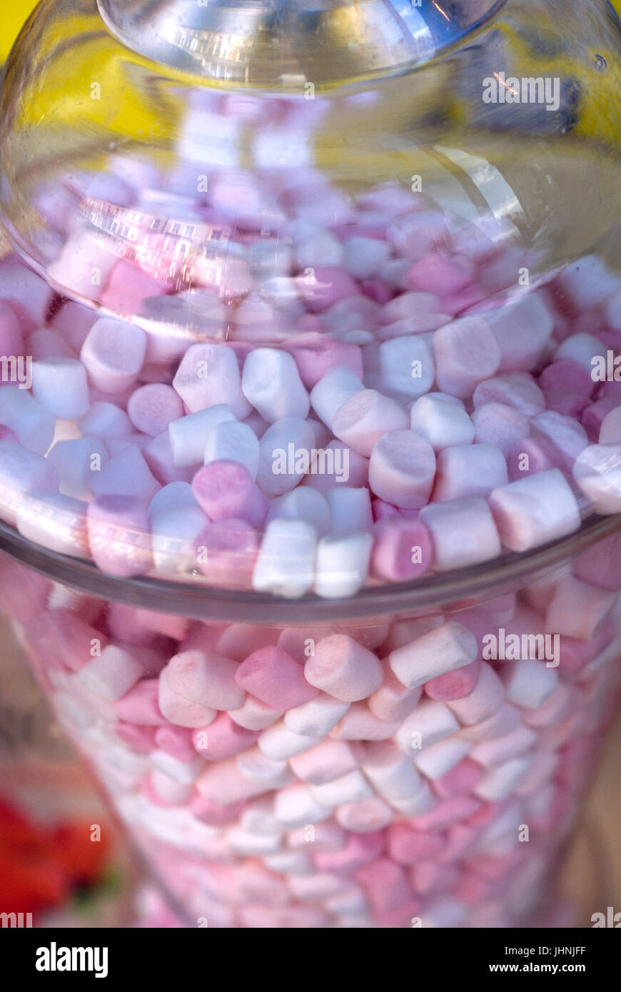 Marshmallow flump marshmallow hires stock photography and images Alamy