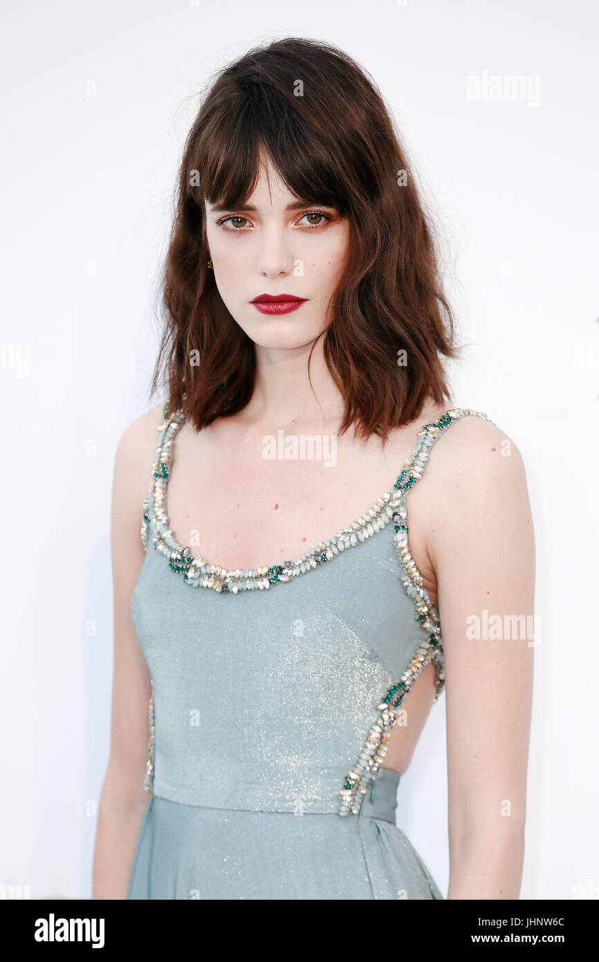 CAP D'ANTIBES, FRANCE - MAY 25: Stacy Martin arrives at the amfAR Gala ...