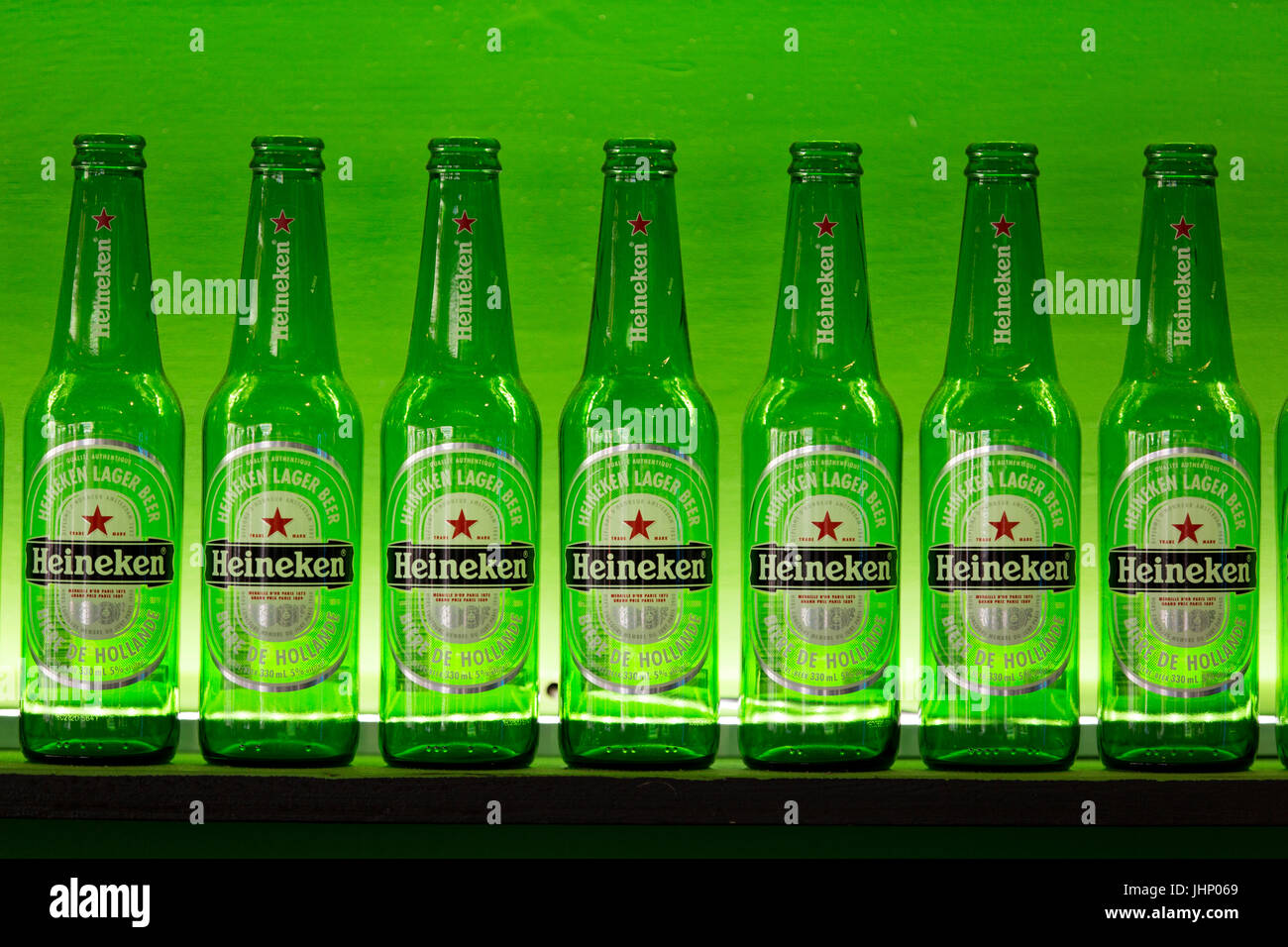 Heinekin bottle hires stock photography and images Alamy