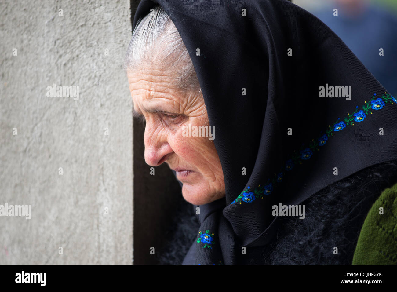 Old black lady sad hi-res stock photography and images - Alamy