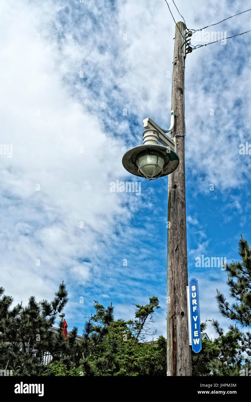 Telephone 2024 pole light