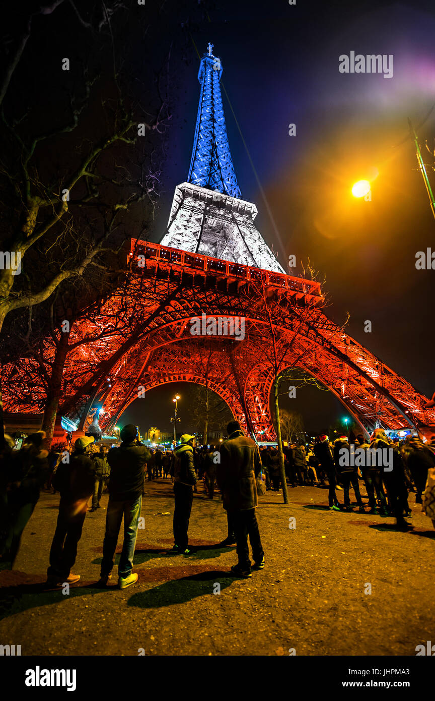 PARIS, FRANCE January 1, 2016 Eiffel Tower Light Performance, Lit up