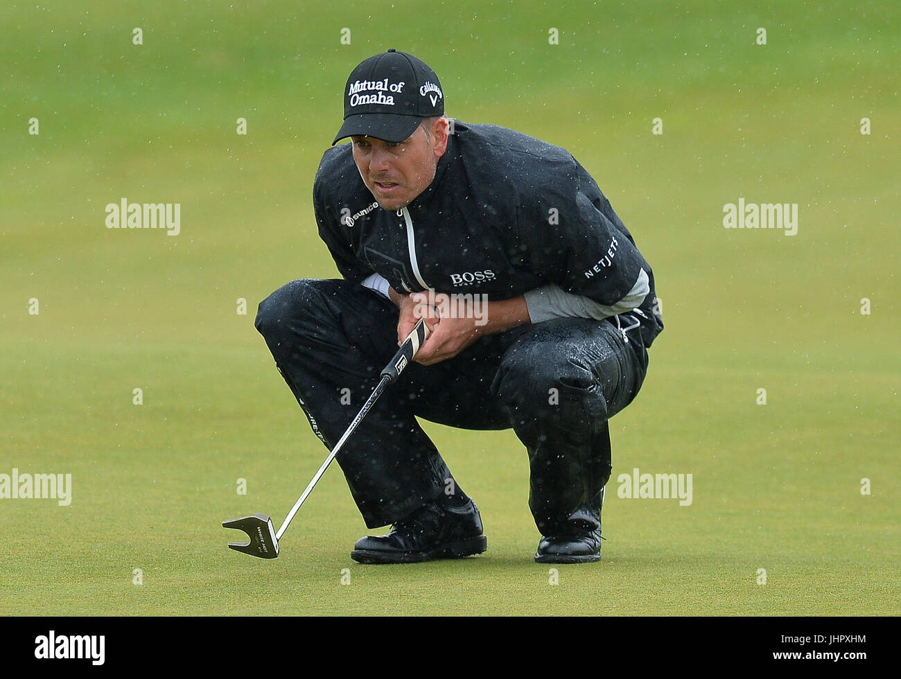 Sweden's Henrik Stenson prepares to putt at the 5th hole during day three of the 2017 Aberdeen Asset Management Scottish Open at Dundonald Links, Troon. Stock Photo