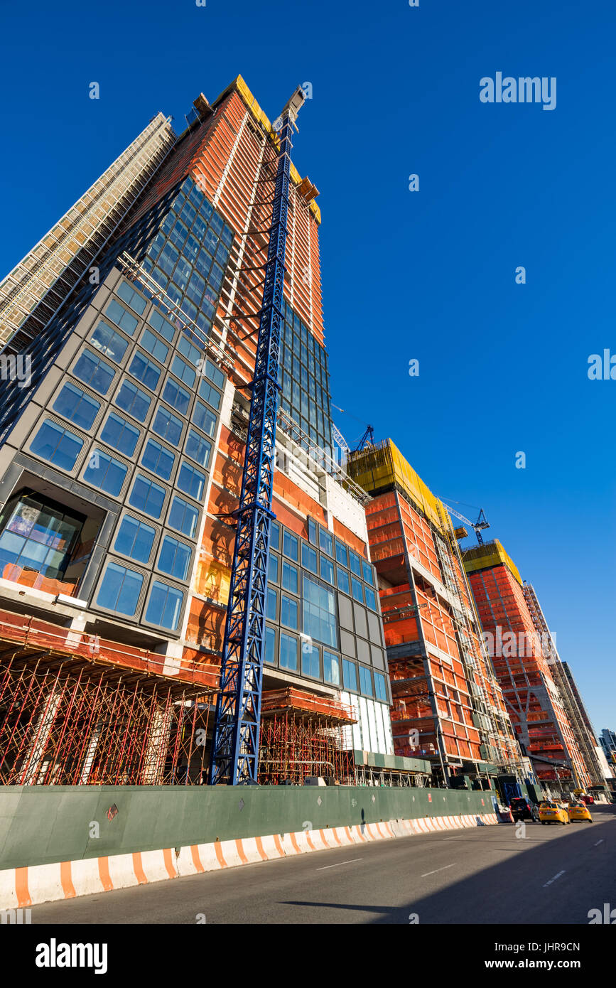 The Hudson Yards construction site (2017) from 11th Avenue. Midtown, Manhattan, New York City Stock Photo