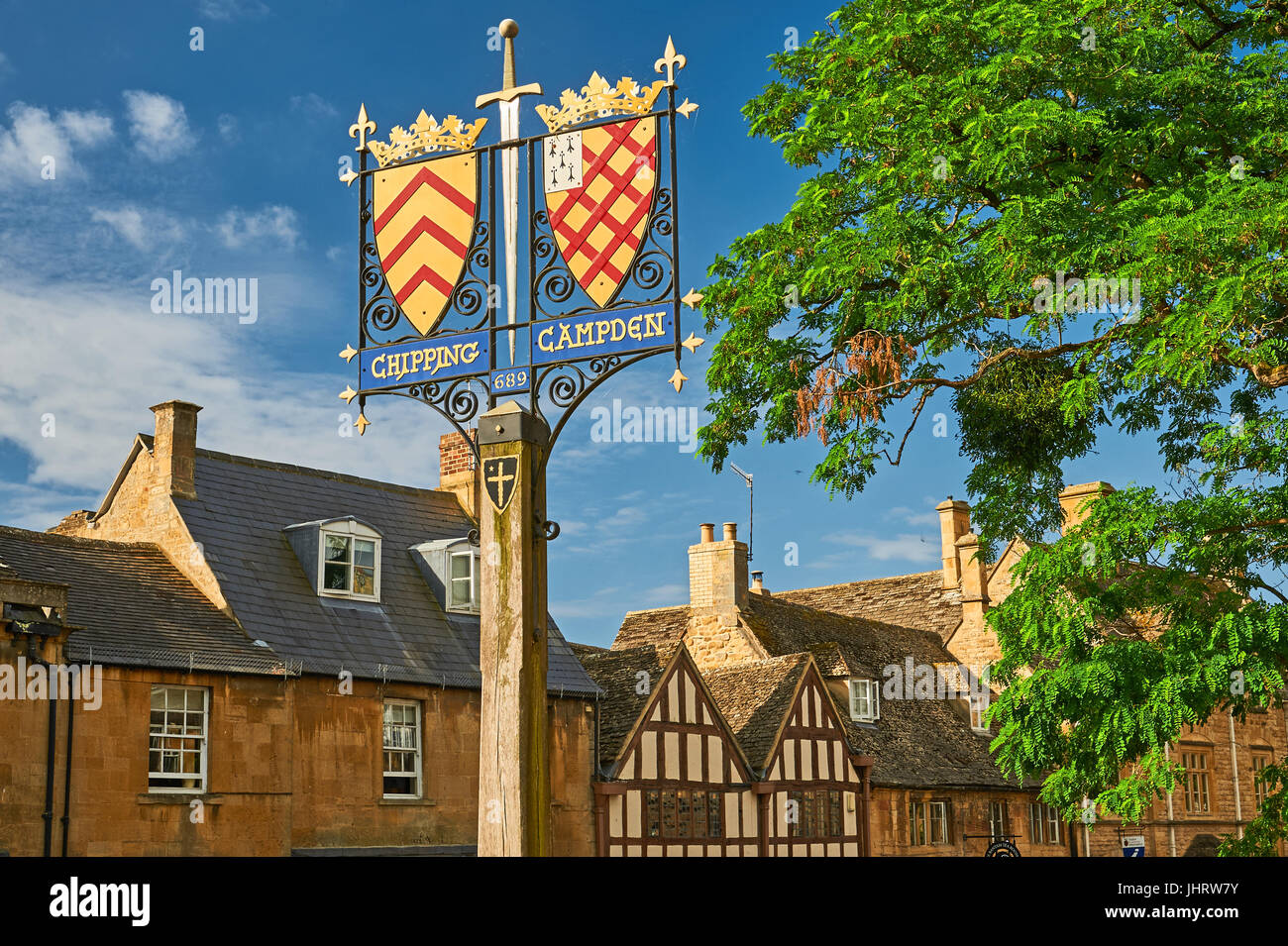 High Street, Chipping Campden with buildings in Cotswold stone Stock Photo