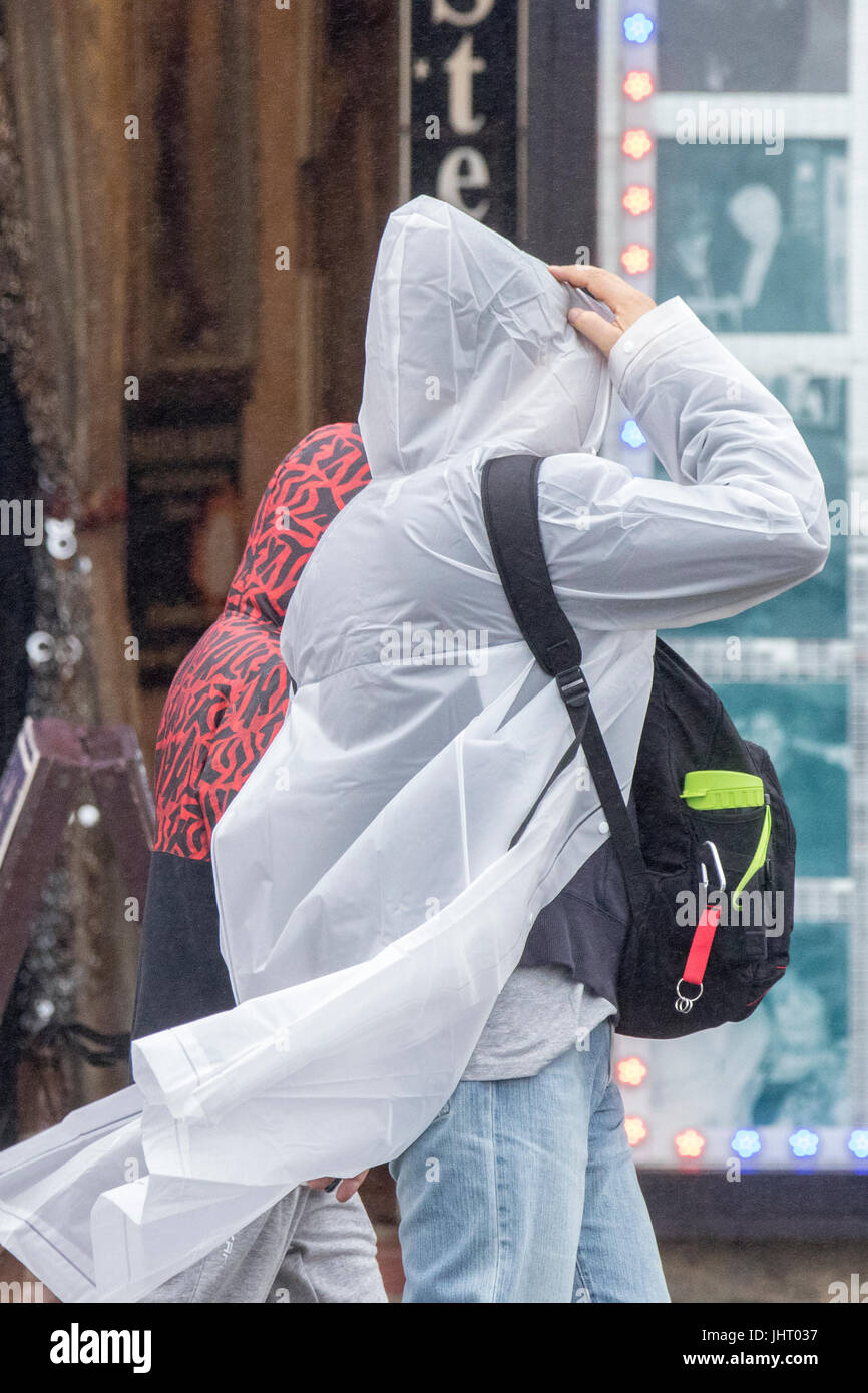 july weather for blackpool