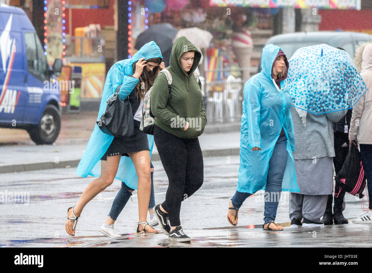 july weather for blackpool