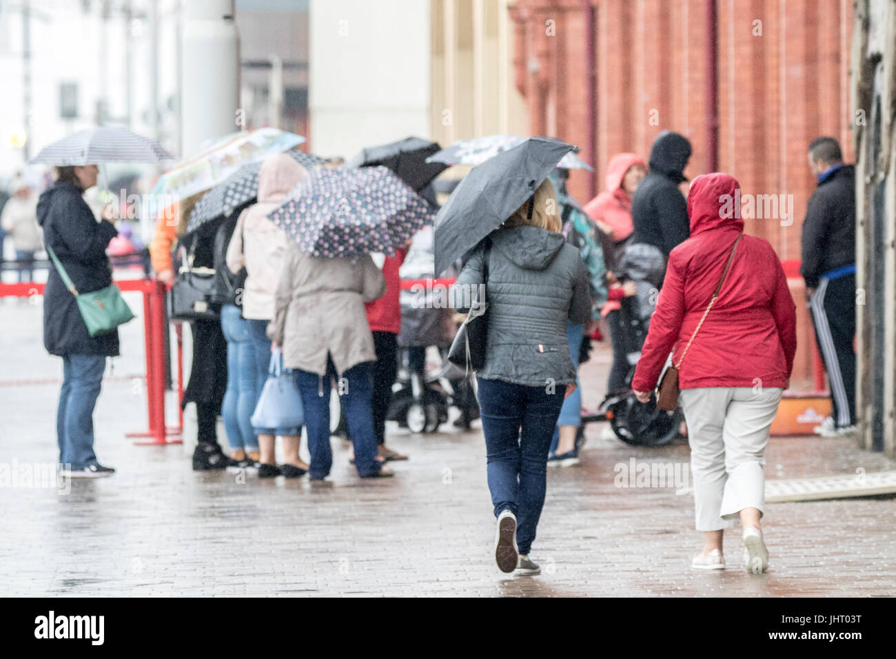 Blackpool, Lancashire, 15th July 2017. UK Weather. Heavy rain downpours ...