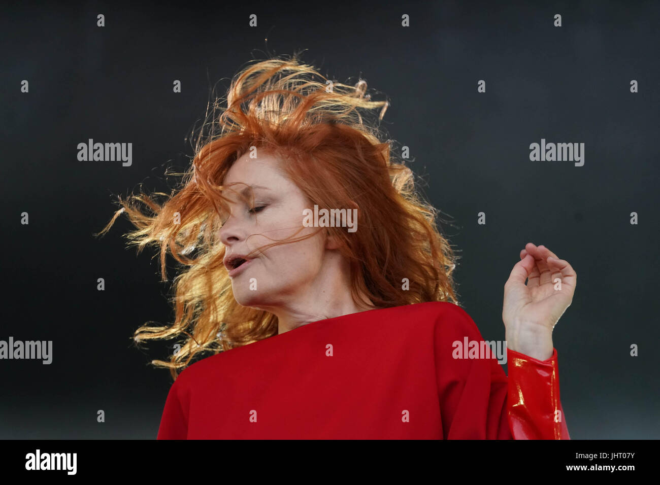 Suffolk, UK. 14th July, 2017. Alison Goldfrapp of Goldfrapp performing live on the Obelisk stage on day 2 of the 2017 Latitude festival in Henham Park, Southwold in Suffolk. Photo date: Friday, July 14, 2017. Photo credit should read Credit: Roger Garfield/Alamy Live News Stock Photo