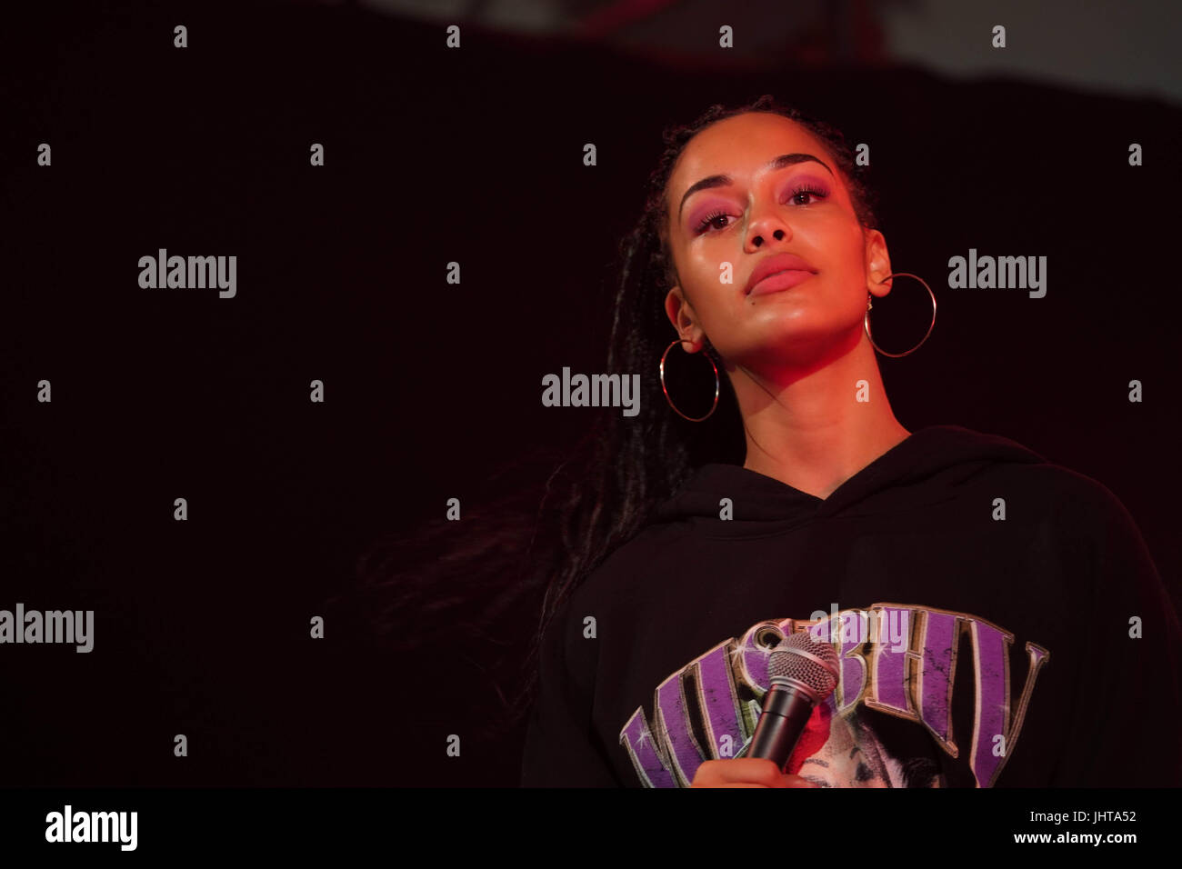 Latitude Festival, UK. 15th July, 2017. Jorja Smith performing live on the Lake stage at the 2017 Latitude festival in Henham Park, Southwold in Suffolk. Photo date: Saturday, July 15, 2017. Photo credit should read: Roger Garfield/Alamy Live News. Stock Photo